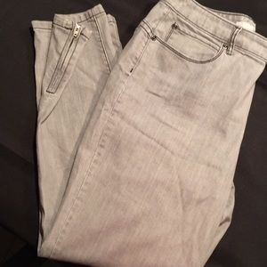 Chico’s Platinum jeans size 1 8-10)